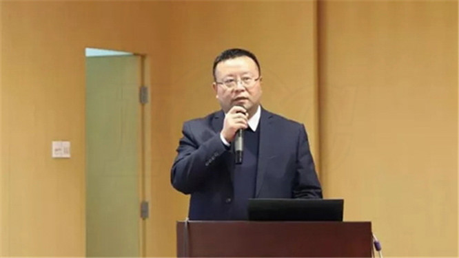 徐工基础事业部副总经理张忠海作重要讲话